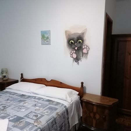 Albergo Alle Alpi 코메글리안스 외부 사진