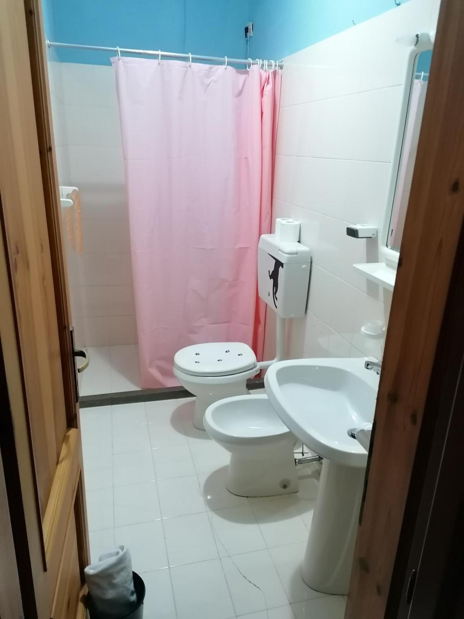Albergo Alle Alpi 코메글리안스 외부 사진